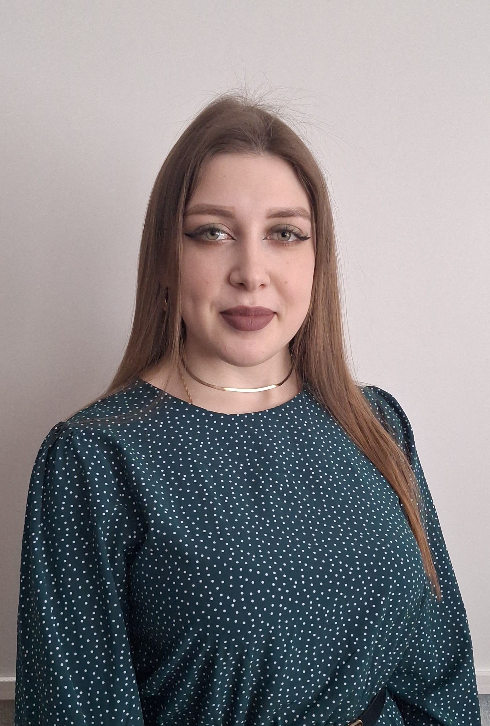 Неустроева Лилианна Николаевна.